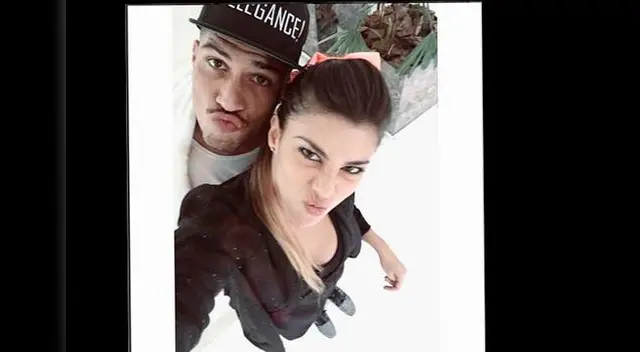 Gritan su amor a los cuatro vientos.