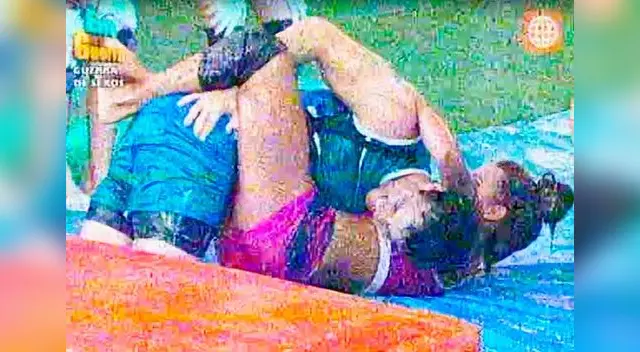 Nicola Porcella y Angie Arizaga lucharon cuerpo a cuerpo. 