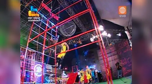 Kina escaló rampa. Kina escaló rampa.