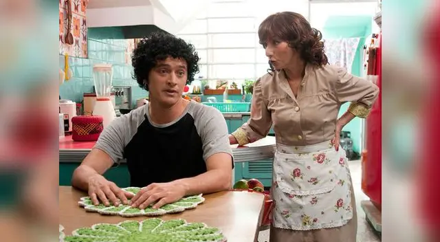 Carlos Alcántara es lisuriento y chistoso, por eso nos gusta a los peruanos su humor descarado. Carlos Alcántara es lisuriento y chistoso, por eso nos gusta a los peruanos su humor descarado.