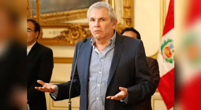 Burgomaestre también se reunió con Cateriano. Burgomaestre también se reunió con Cateriano.