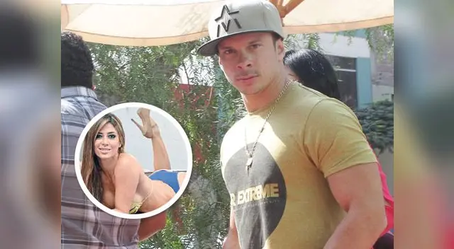 Aclara que está solo. Aclara que está solo.