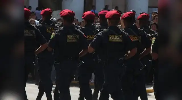 Efectivos habrían paticipado de robo de auto en San Isidro. Efectivos habrían paticipado de robo de auto en San Isidro.