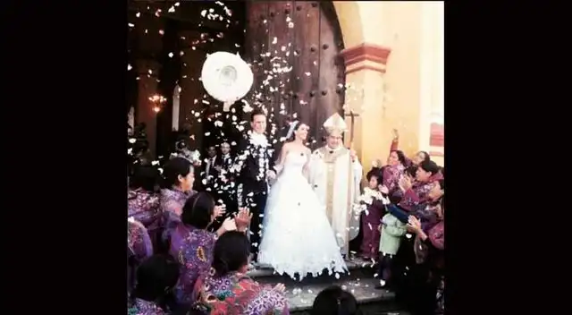 Anahí y Manuel Velasco se casaron por fin. 