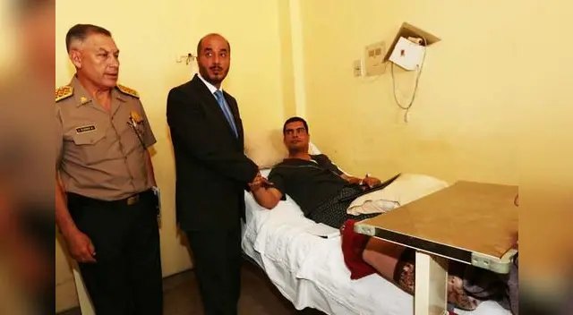 Titular del Interior visitó a policías heridos en protestas en Arequipa. Titular del Interior visitó a policías heridos en protestas en Arequipa.