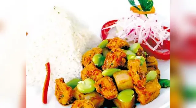 El secreto del chef: Freír bien la pota para que la carne esté suave al comer. El secreto del chef: Freír bien la pota para que la carne esté suave al comer.