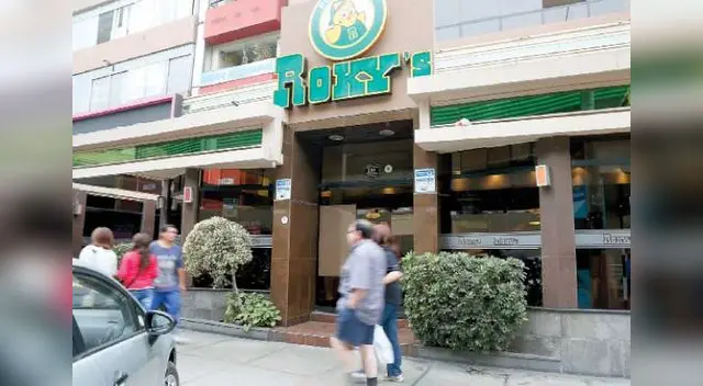 Ladrones también se llevaron más de tres mil soles del local, producto de las ventas del día.