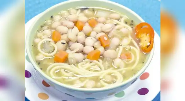 El secreto del chef: Al momento de remojar los frejoles no usar en ningún caso esta agua para la preparación.