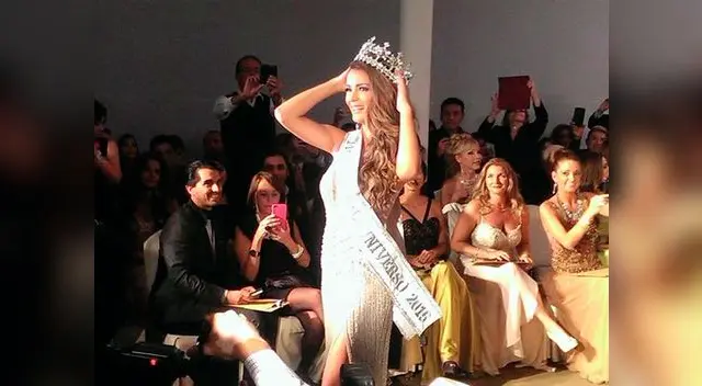 Laura Spoya es la nueva reina Laura Spoya es la nueva reina