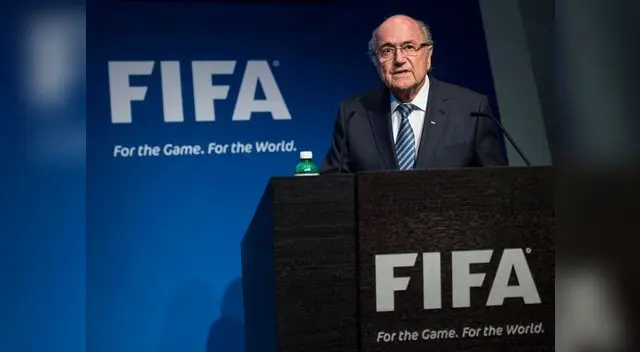 El suizo, que hace unos días fue reelegido, presentó su dimisión