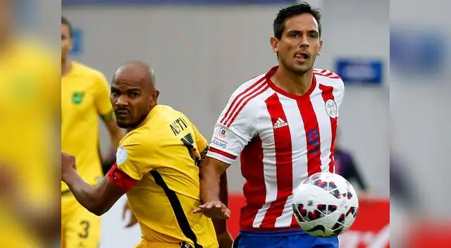 Roque Santa Cruz comanda el ataque Albirrojo