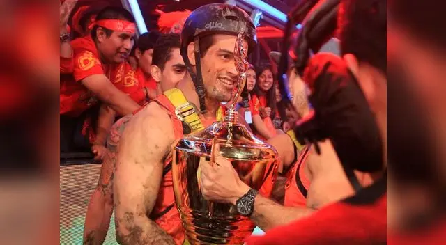 Ernesto llevó a un nuevo título a su equipo Ernesto llevó a un nuevo título a su equipo