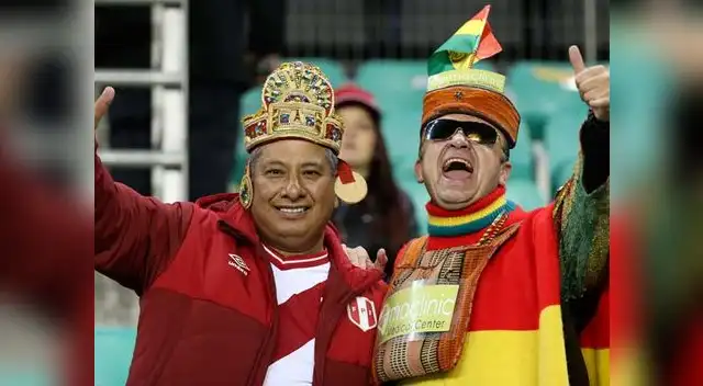 Un inca peruano y otro boliviano se juntaron en las tribunas y se desearon buena suerte. Ya saben a quién le fue mejor.  