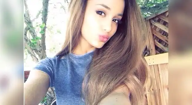 Ariana Grande cumplió hoy 22 años