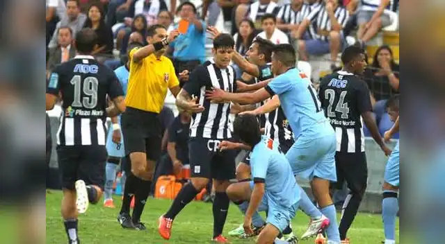 Costa ya cumplió la sanción y está habilitado para jugar contra Cristal.