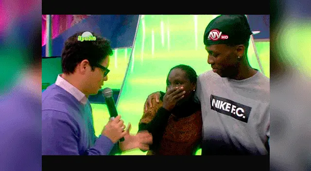 Luis Advíncula pudo cumplir el sueño de su prima.