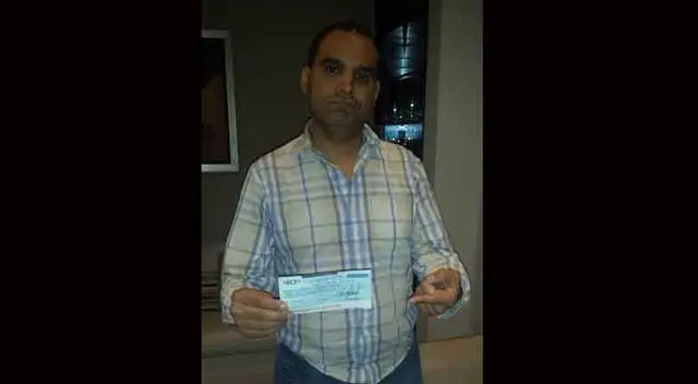 Molesto con cómica. 