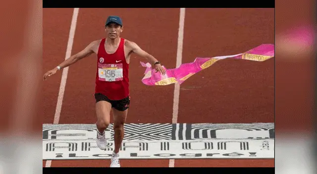 Raúl Pacheco obtuvo medalla de plata. 