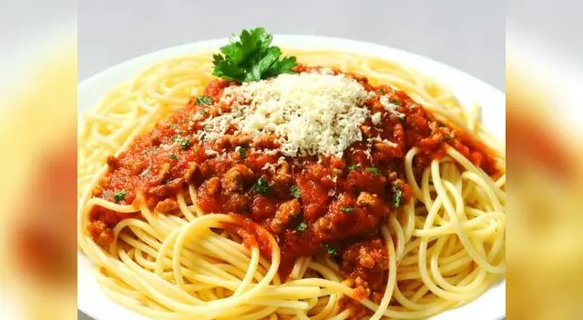 El secreto del chef: Para que la pasta no se pegue, añade  aceite cuando la pongas a cocinar.