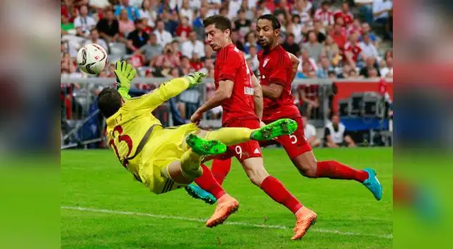 Avanzan a la final de la Audi Cup