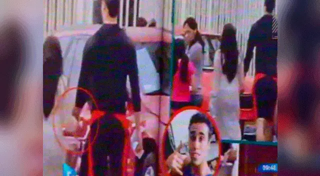 Jota es ampayado con novia canadiense, según revista de Magaly. Jota es ampayado con novia canadiense, según revista de Magaly.