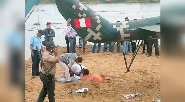 Tragedia ocurrió en presencia de premier y sus cinco ministros.