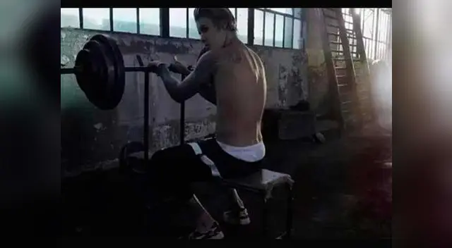 Justin Bieber y su destape. Justin Bieber y su destape.