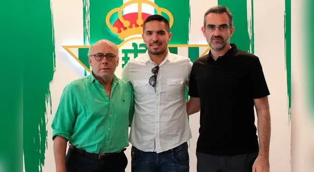 Le puso la firma. Le puso la firma.