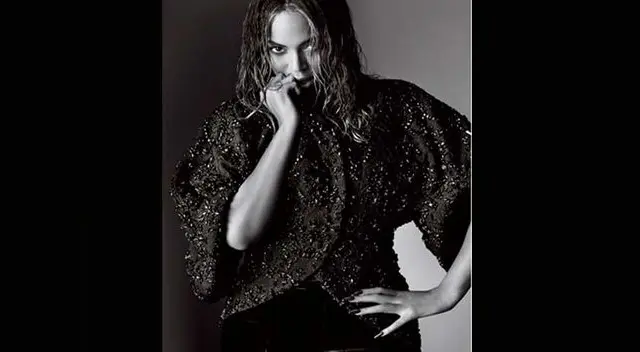 Beyoncé no solo demuestra que tiene talento en el canto, si no también en el modelaje.