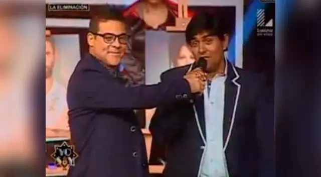 Nacho atacando a Morán. 