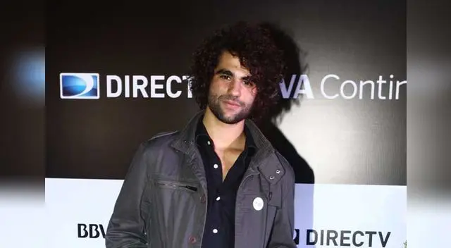 Incómodo por vinculación con actriz.