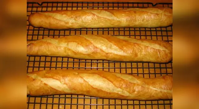 Pan Baguette. Pan Baguette.
