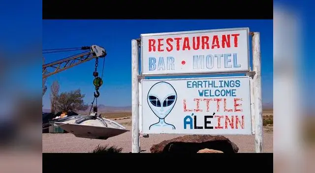 ¿Letrero alienígena? ¿Letrero alienígena?