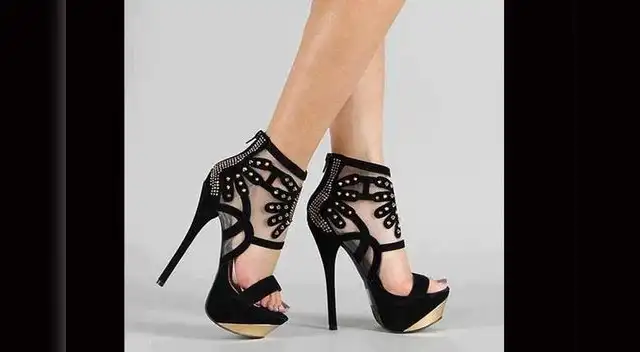 No más manchas en el talón.