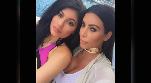 Kendall Jenner y Kim Kardashian.