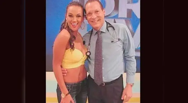 Angie Arizaga y el doctor Tomás Borda.