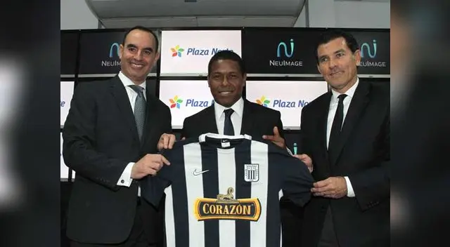 Jayo fue presentado sin la presencia del DT Roverano.