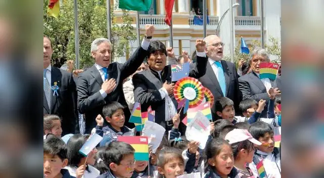 Bachelet restó importancia al anuncio. “Aún no han ganado nada”, responde. Bachelet restó importancia al anuncio. “Aún no han ganado nada”, responde.