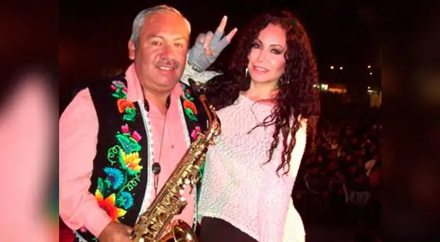 Con otra grande, Jeanet.