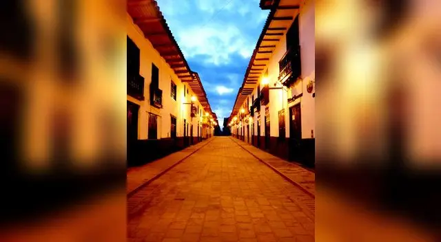 Un atardecer en Amazonas. Un atardecer en Amazonas.