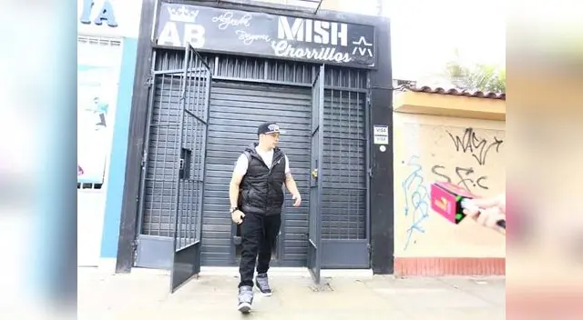 Rompieron la reja y puerta de metal.