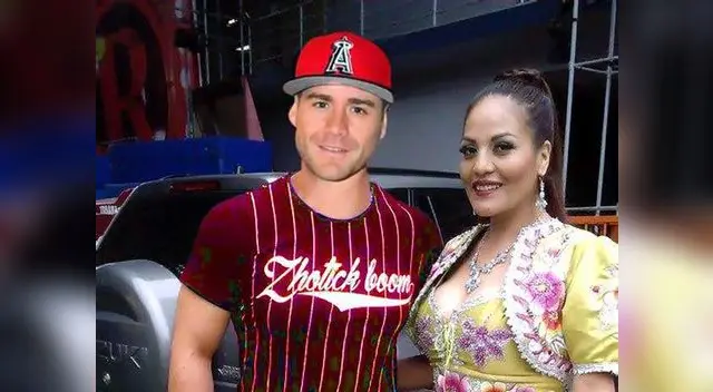 Marisol Cavero feliz al lado de su Panchito. Marisol Cavero feliz al lado de su Panchito.