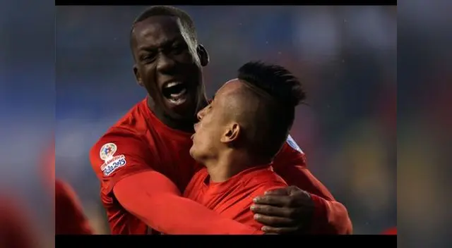 Advíncula fue muy enérgico y pidió a la hinchada más comprensión y apoyo.