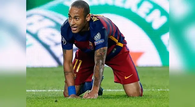 Se sospecha que hubo dinero por debajo de la mesa para el crack. Se sospecha que hubo dinero por debajo de la mesa para el crack.