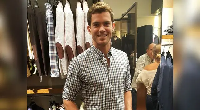 Está soltero y espera encontrar a la mujer de su vida. Está soltero y espera encontrar a la mujer de su vida.