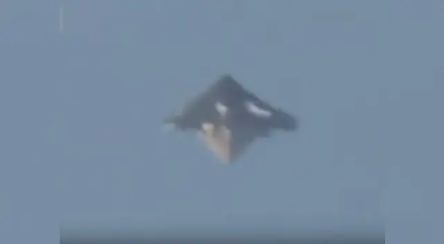 Este es el objeto que maravilló a todos. Este es el objeto que maravilló a todos.