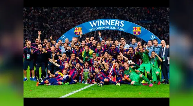 FC Barcelona celebrando la victoria de la Liga de Campeones en el 2015.