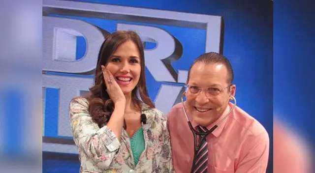 Apoyó al Dr. TV en secuencia.