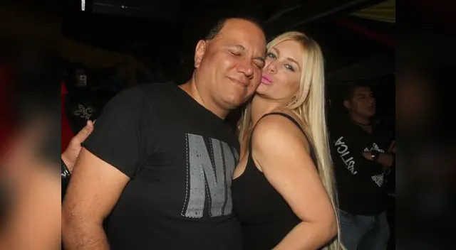 Empresario y cantante en saliditas Empresario y cantante en saliditas