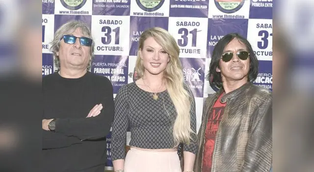 Con intérpretes del folclor peruano.